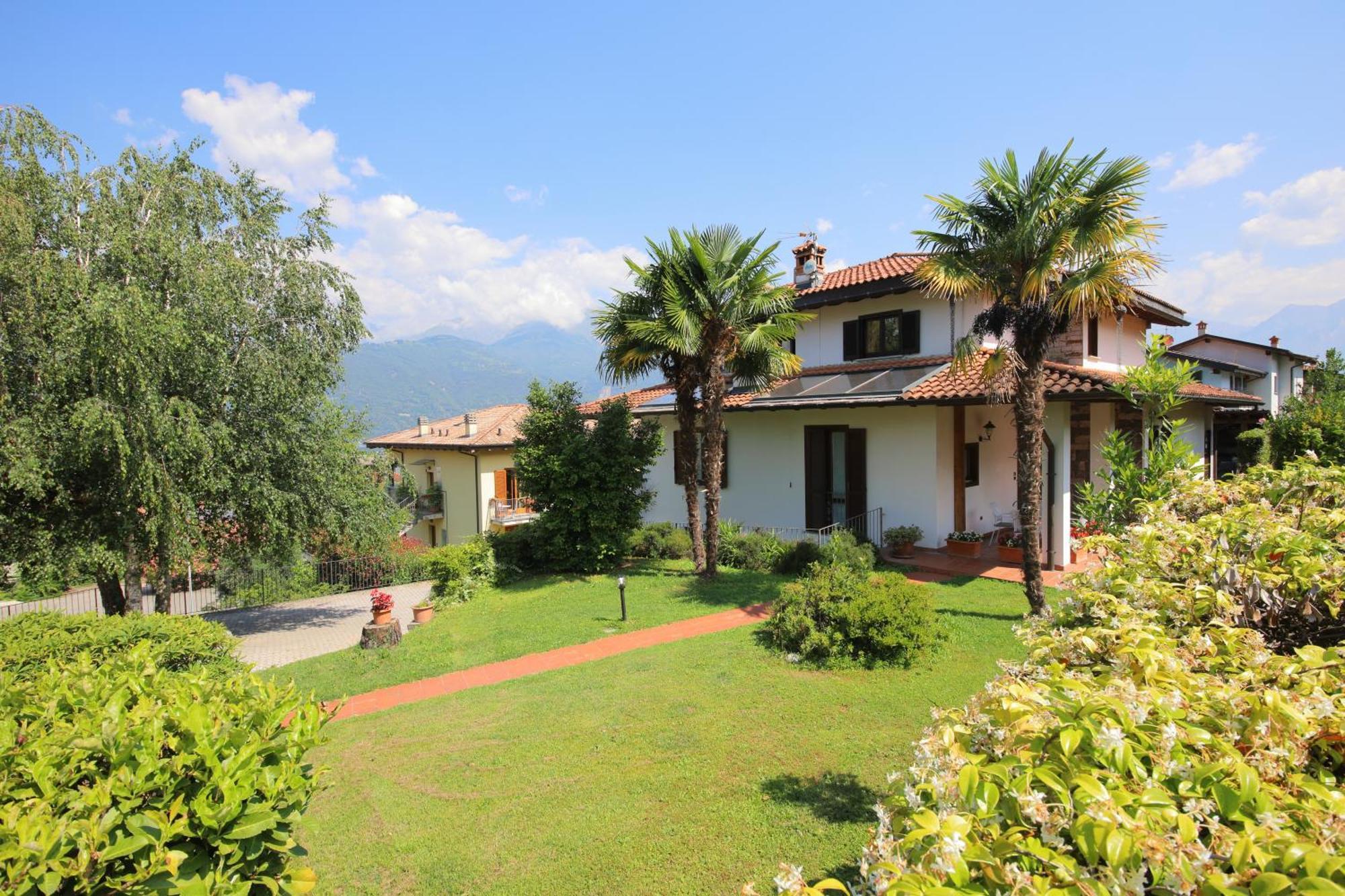 Villa Quattro Stagioni Colico Esterno foto