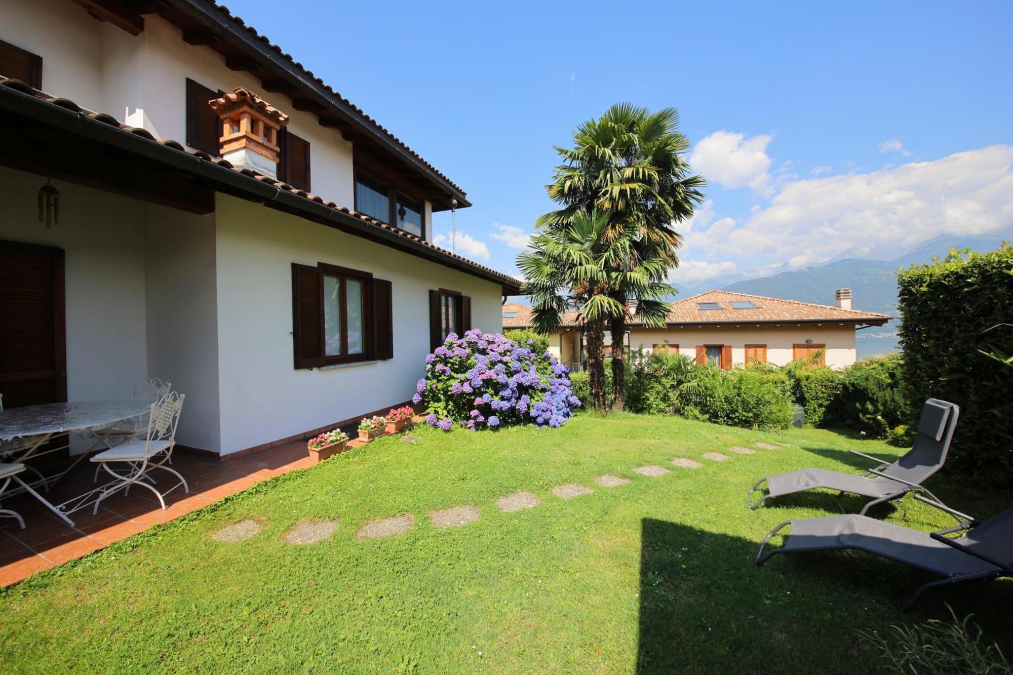 Villa Quattro Stagioni Colico Esterno foto