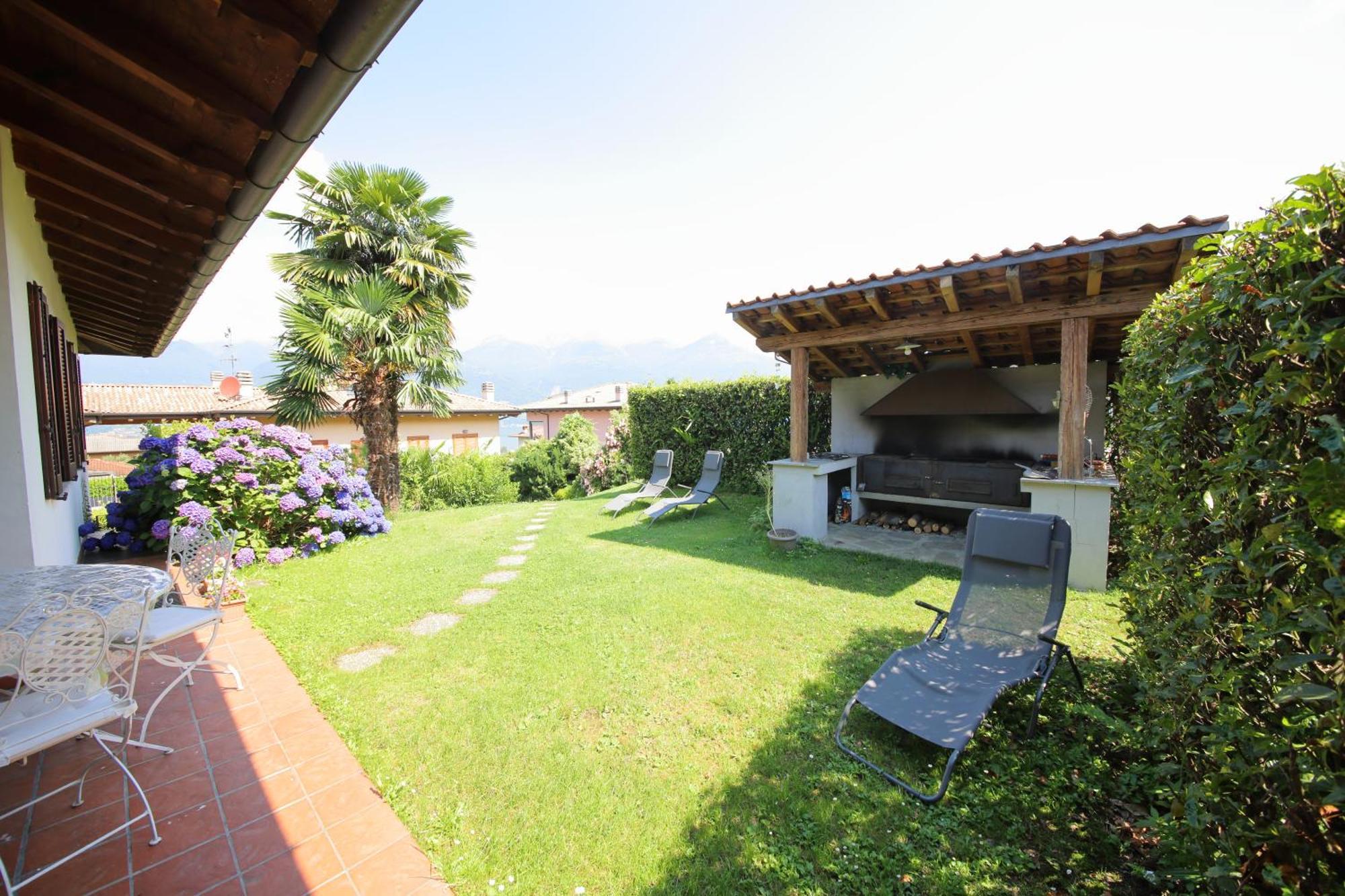 Villa Quattro Stagioni Colico Esterno foto