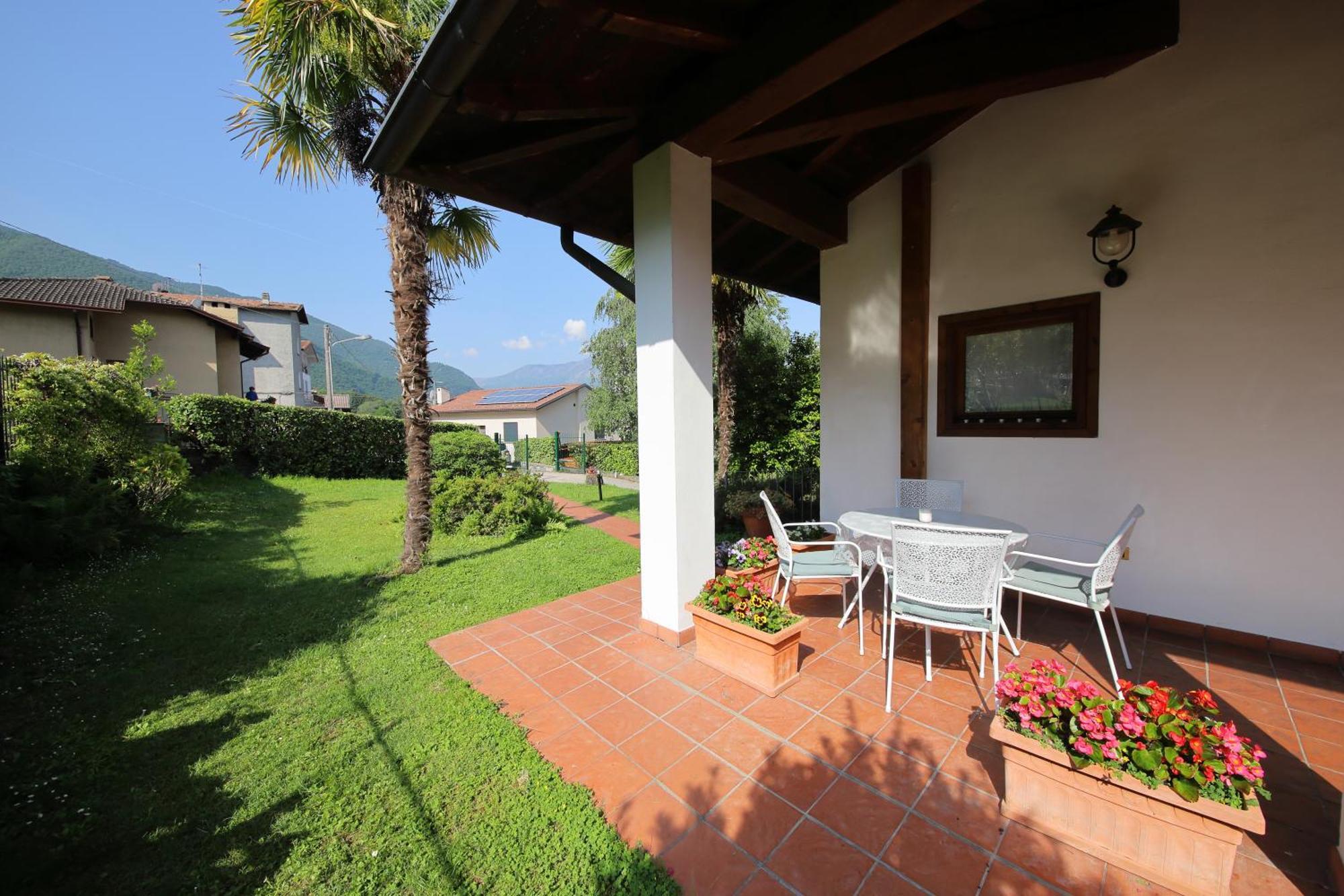 Villa Quattro Stagioni Colico Esterno foto