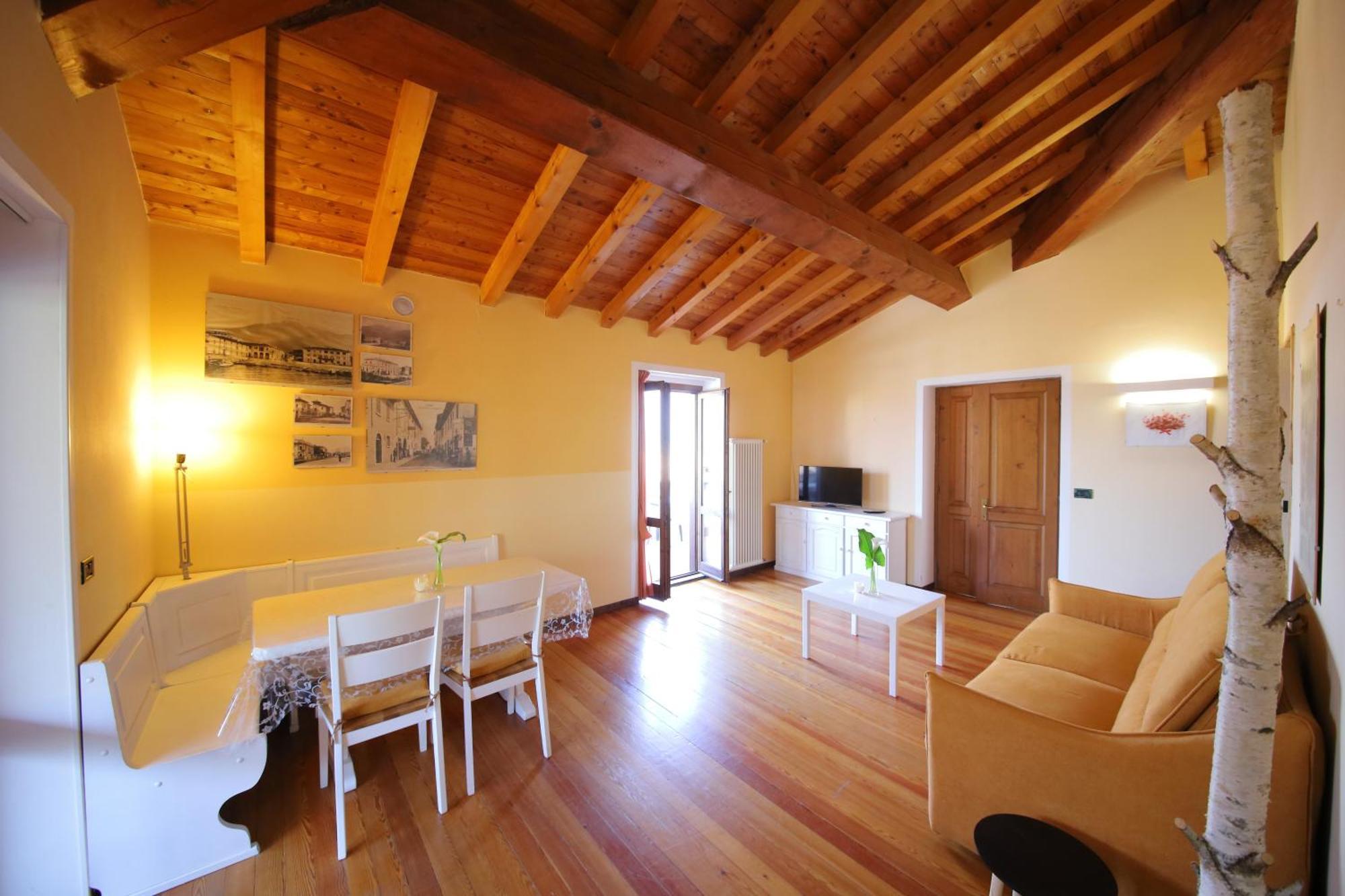 Villa Quattro Stagioni Colico Esterno foto