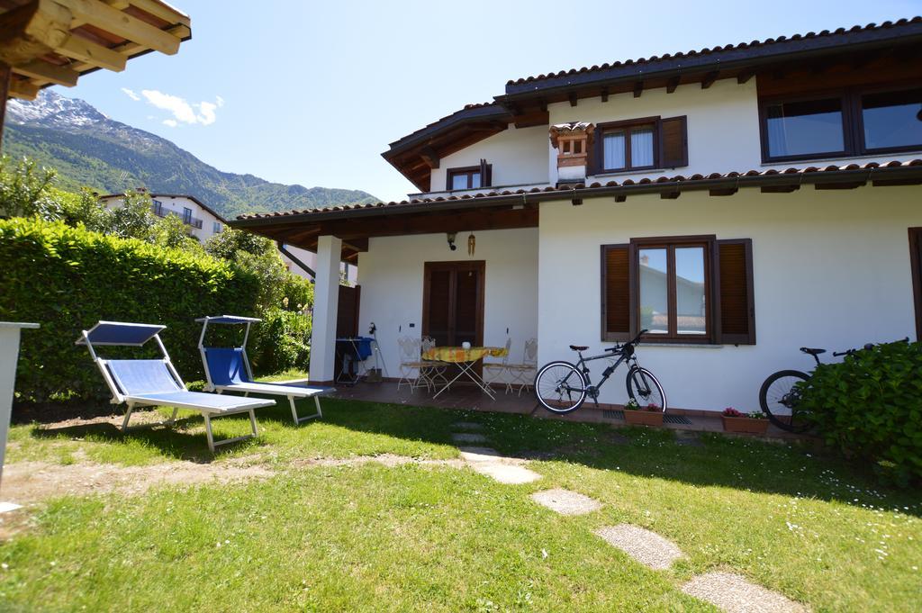 Villa Quattro Stagioni Colico Esterno foto
